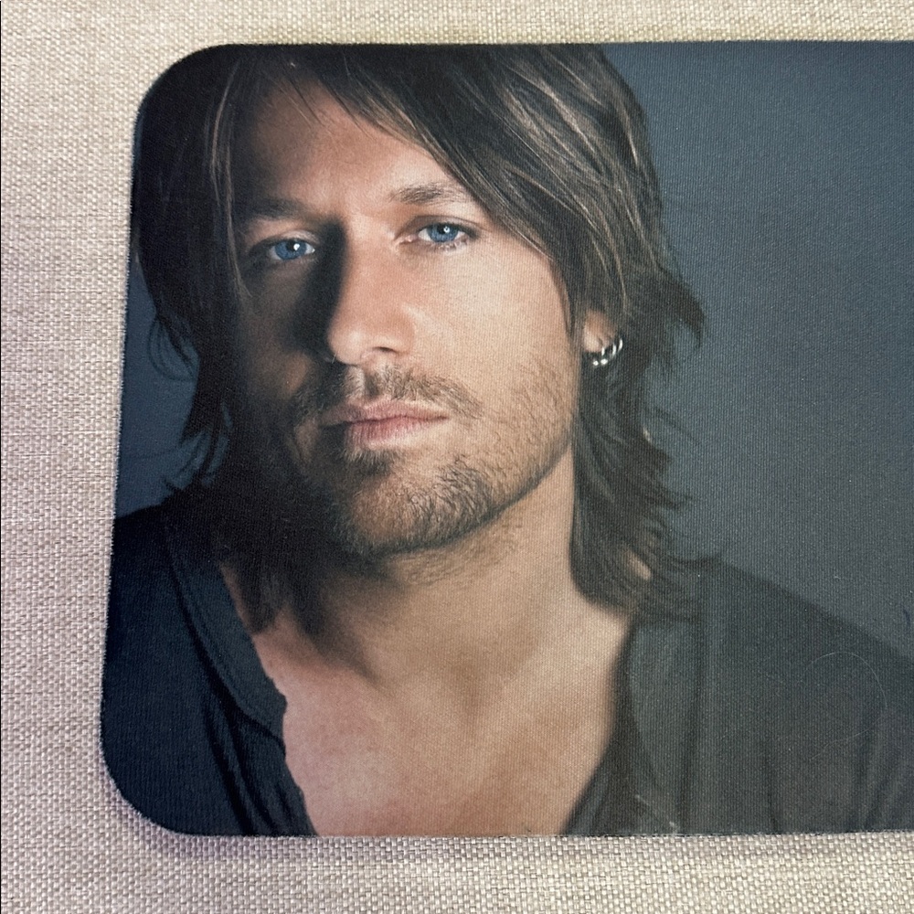 Keith Urban Mouse Pad - Picture 3 of 3